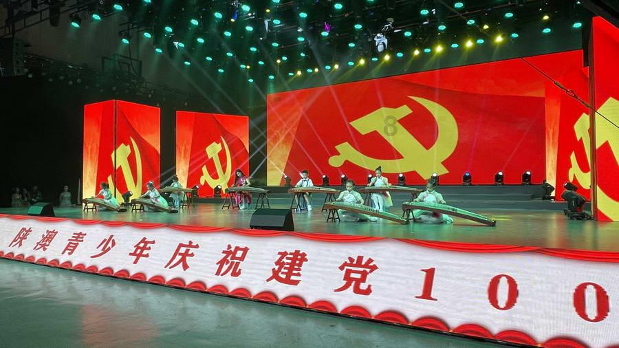 有事方见人远近下一句？游戏画面